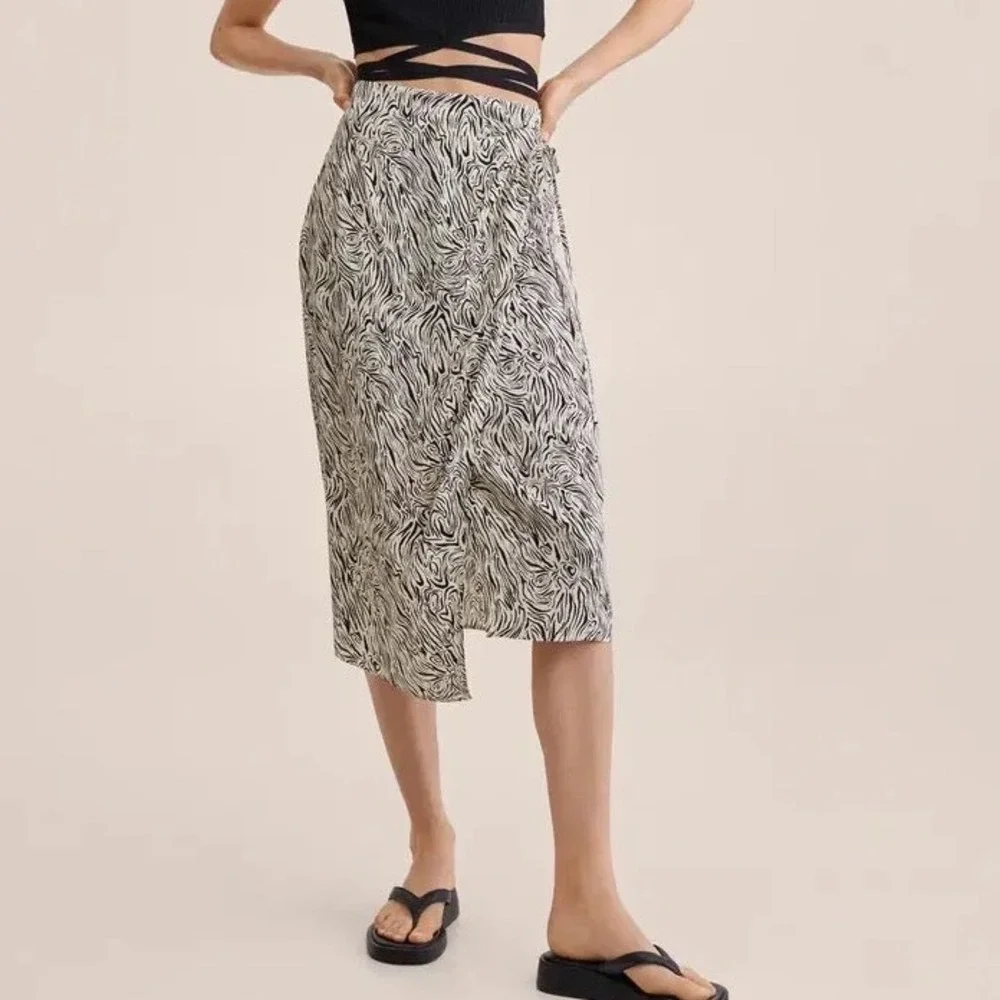 Mango Zebra Print Patterned Midi Wrap Skirt Black White Size XS